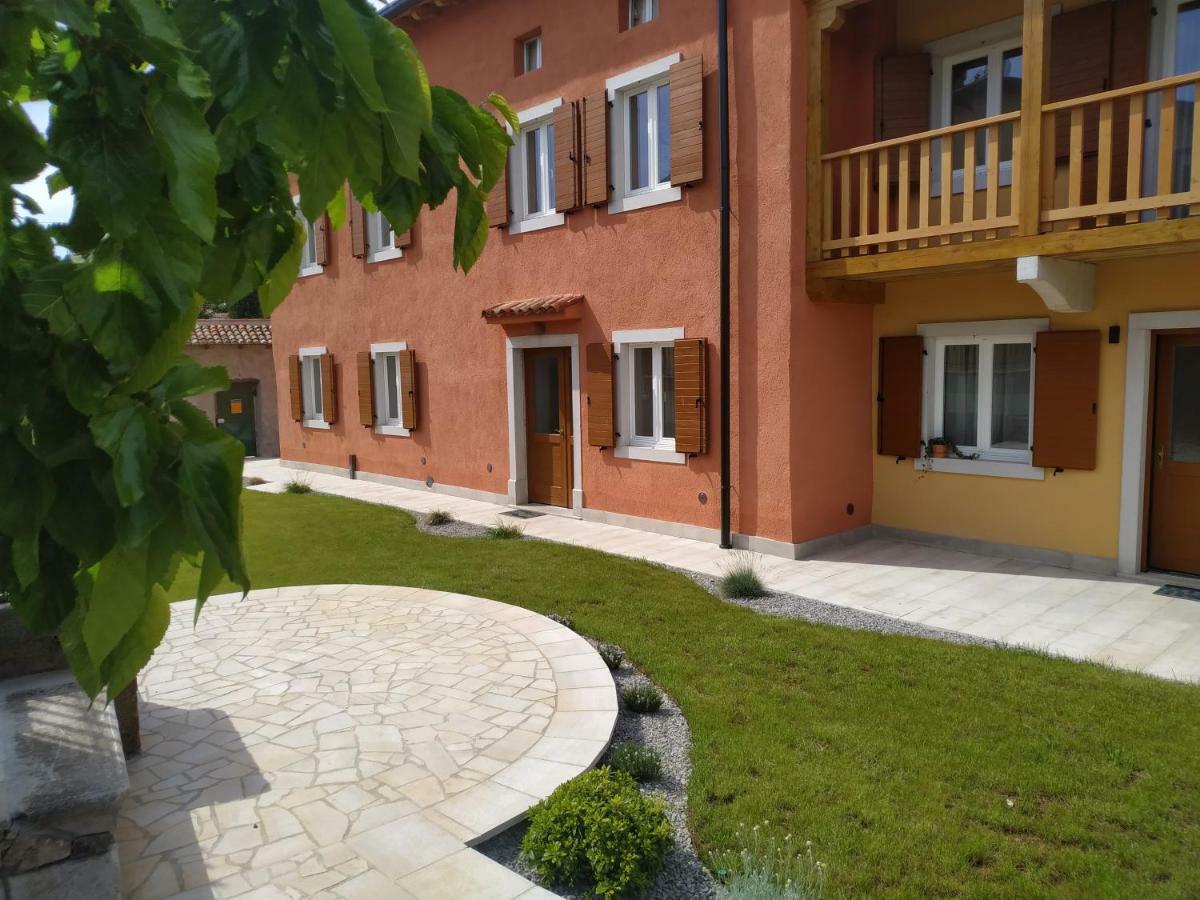 Casa Lenka Hotel Malchina Exterior photo
